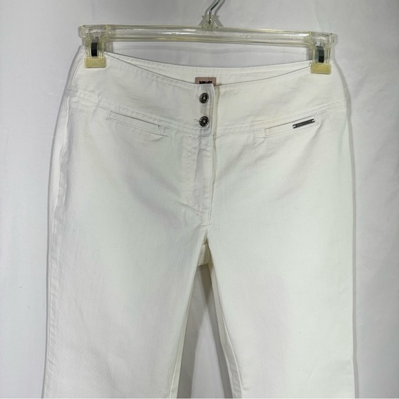 Anne Klein Women’s Off-White Denim Flared Jeans - Picture 2 of 7